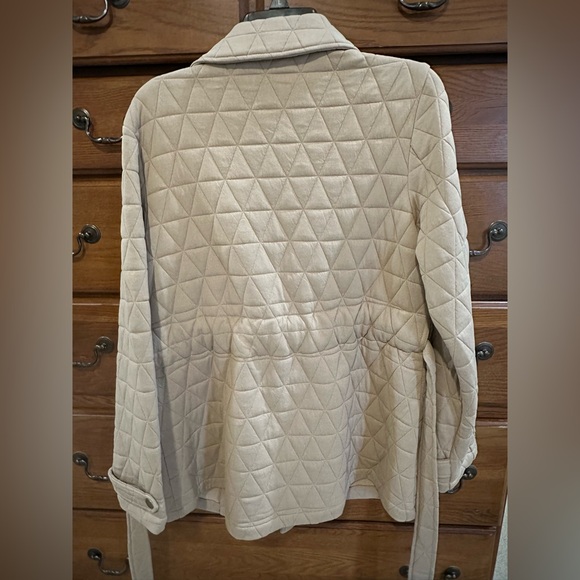 Kori Quilted Beige Coat nwot - Picture 8 of 10